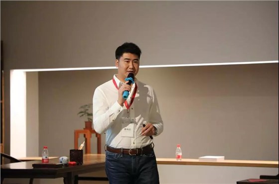 佛山市德珂照明科技有限公司&middot;曾偉云