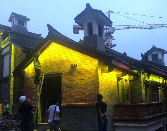 信達(dá)電通以藝術(shù)品之標(biāo)準(zhǔn)打造重慶十八梯夜景