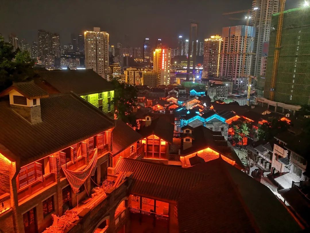 山城古街 盛裝歸來 | 9月30日,一起打卡重慶十八梯!